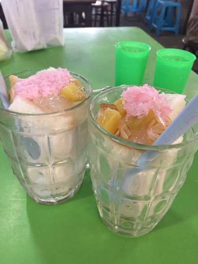 ไอศกรีมกะทิสด