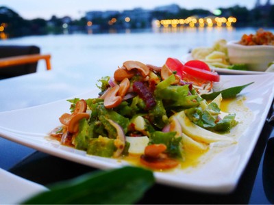 ยำถั่วพู