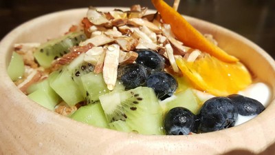 ฟรุ๊ตตี้โยเกิร์ต : ผลไม้มาเต็ม หลากหลายดีจ๊ะ