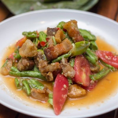 ครกไม้ไทยลาว 2 ซอยมัยลาภ (รามอินทรา14)