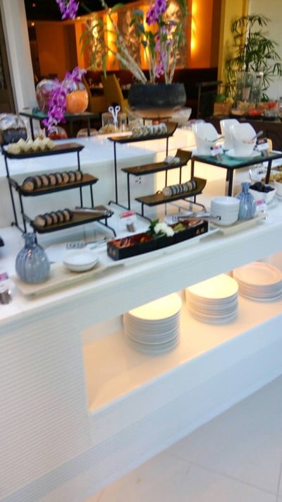 อาหาร หรือ เครื่องดื่ม