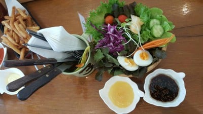 สลัดออร่า