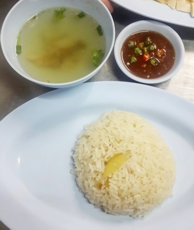 ข้าวมันไก่