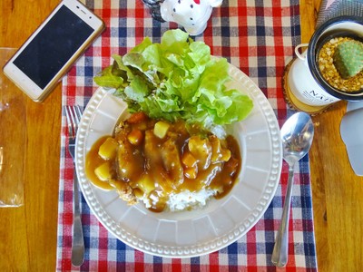 ข้าวแกงกระหรี่หมู