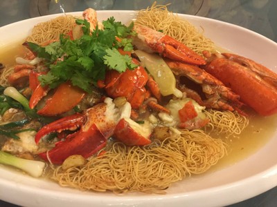 Chef Pom (เชฟป้อม) พระราม 3 พระราม3 สาธุประดิษฐ์ Chef Pom (เชฟป้อม) พระราม 3 พระราม3 สาธุประดิษฐ์