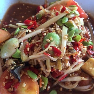 ส้มตำขวัญข้าว