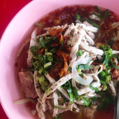 ก๋วยจั๊บเวียดนาม ตลาด กม.2 ช่วงเย็น