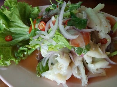 ยำเล็บมือนาง