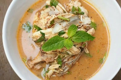 เมนูของร้าน ลาบยางเนิ้ง