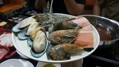 อาหาร หรือ เครื่องดื่ม