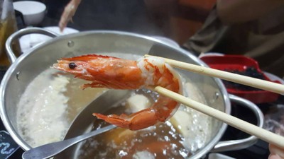 อาหาร หรือ เครื่องดื่ม