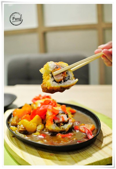 Katsu Curry Sizzling Roll