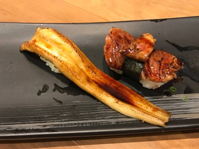 ซูชิปลาไหลทะเลไซส์ใหญ่