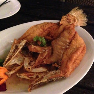 เมนูของร้าน Waterside Karaoke Restaurant