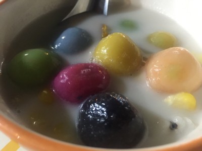 บัวลอยเม็ดโต