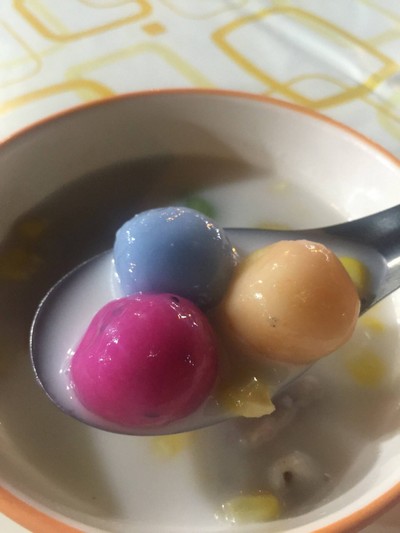 บัวลอยเม็ดโต