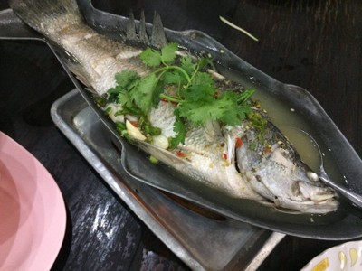 ปลากระพงนึ่งมะนาว