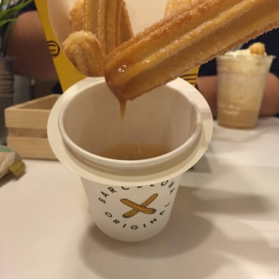 CHURROS