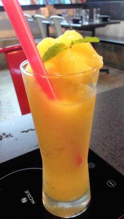 MANGO SMOOTHIE