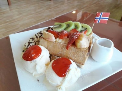 Phu House Salad & Coffee (ภูเฮ้าส์) Phu House Salad & Coffee (ภูเฮ้าส์)
