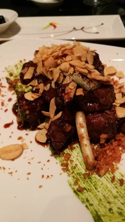 อาหาร หรือ เครื่องดื่ม