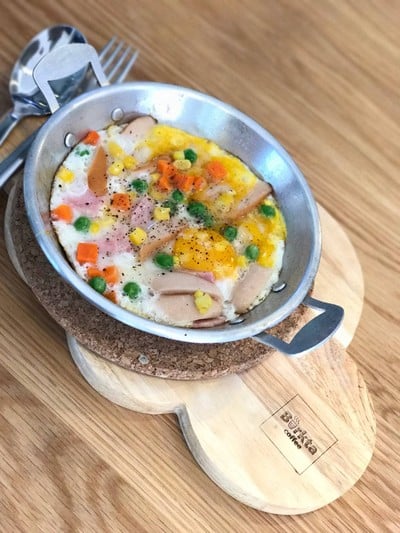 เมนูของร้าน Burkta Coffee ท่าแพ