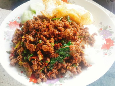 กระเพราเนื้อ 45 บ.