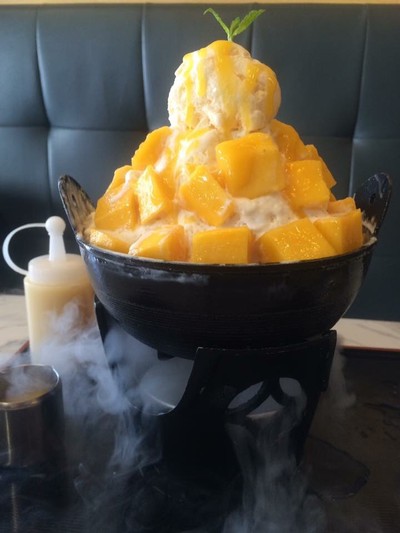 Mellow Yellow Toast & Bistro toast & bistro