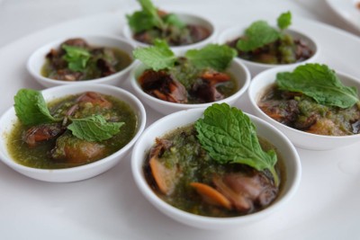 หอยแครงอยู่เย็น