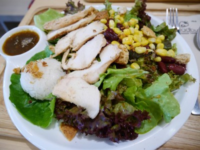 อาหาร หรือ เครื่องดื่ม