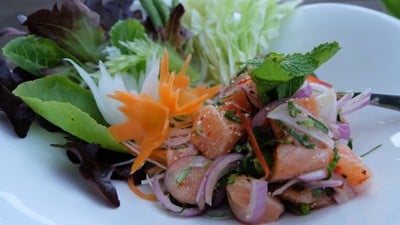 ลาบแซลมอน