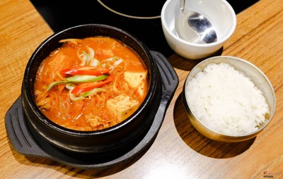 Pork Kimchi Stew ( 300 บาท )