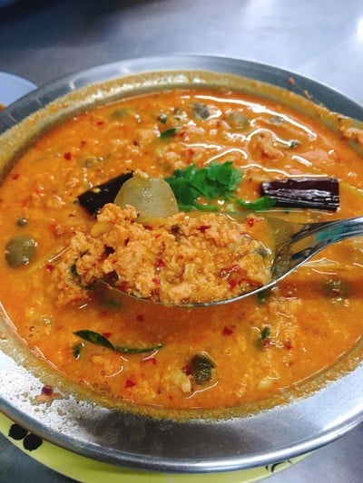 ต้องตาปูดอง - ทาวน์อินทาวน์ ทาวน์อินทาวน์