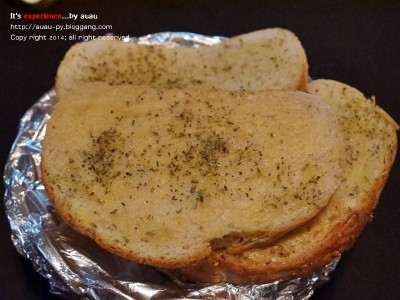 ขนมปังกระเทียม