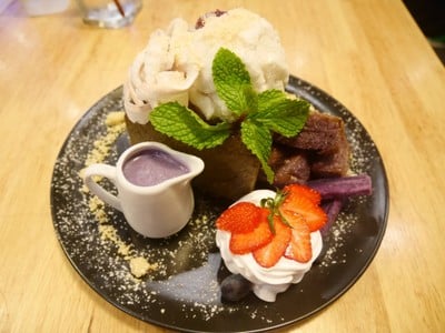 Toast Taro มันม่วงญี่ปุ่น เล็ก (220฿++)