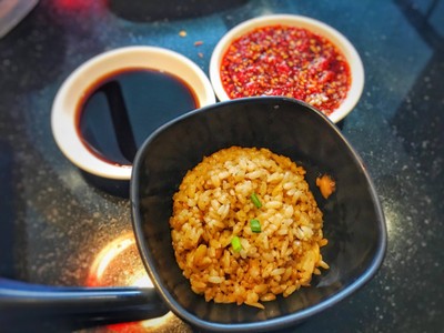 ข้าวผัดกระเทียม