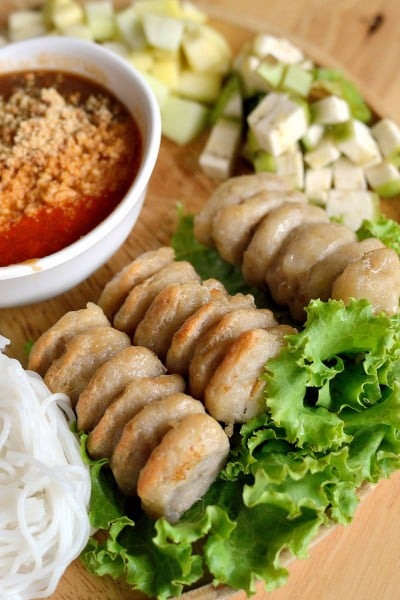 อิ่มเอิบแหนมเนือง (Im Erb Namnueng) ท่าข้ามพระราม2 อิ่มเอิบแหนมเนือง (Im Erb Namnueng) ท่าข้ามพระราม2