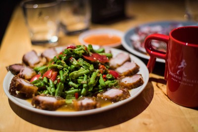 เคลิ้ม-Cornerbar เคลิ้ม-Cornerbar