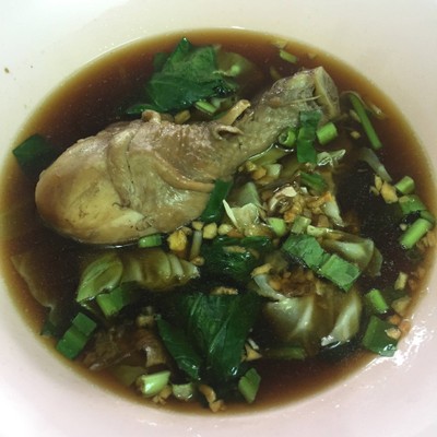 เกาเหลาน่องไก่