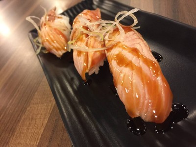 SALMON ABURI