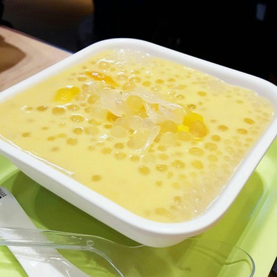 Mango Pamelo & Sago Sweet Soup