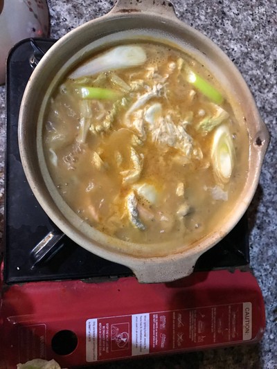 ต้มหัวปลาแซลมอนหม้อไฟ