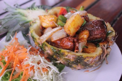 เรือริมธาร