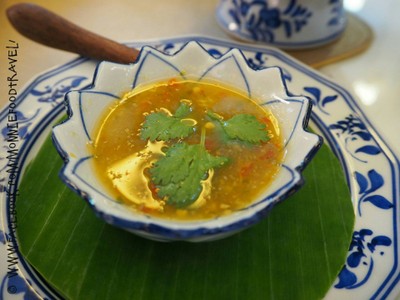 หมูสามชั้นทอดน้ำปลา