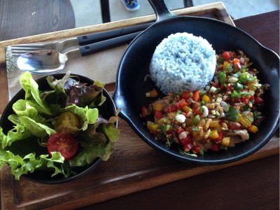 ข้าวหมูย่างพริกเกลือ