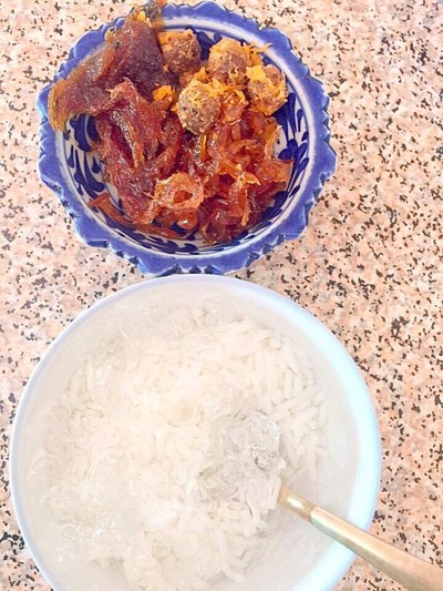 ข้าวแช่ (หมูหวาน)