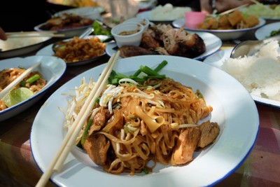 ผัดหมี่โคราช