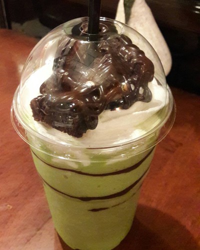 อาหาร หรือ เครื่องดื่ม