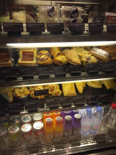 ขนมเยอะดี