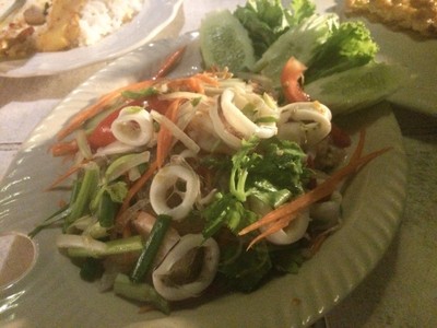 ยำวุ้นเส้นทะเล